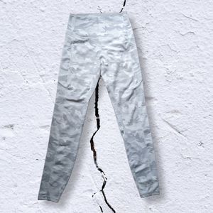 Light Camo Ododos Leggings sz S